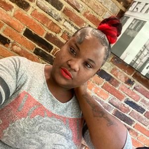 Meet your Posher, Nichole